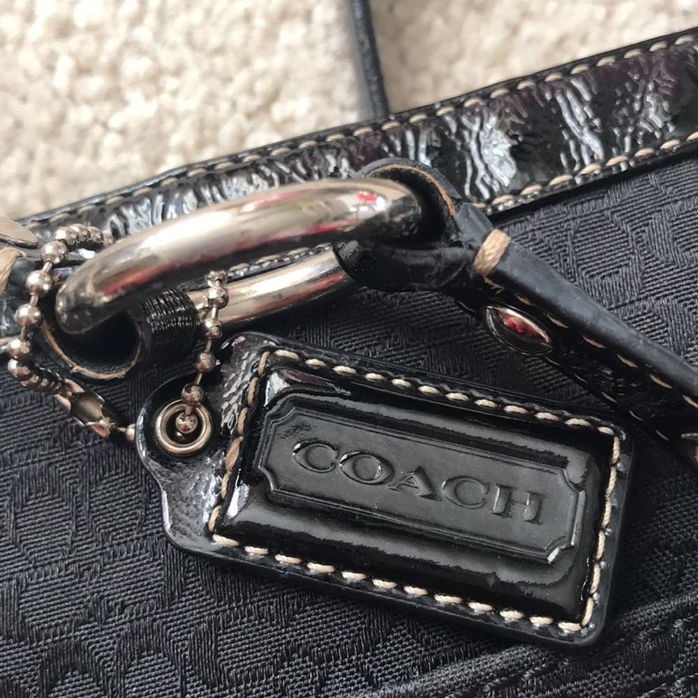EUC Black Coach Purse with Patent Leather Straps - Picture 8 of 8